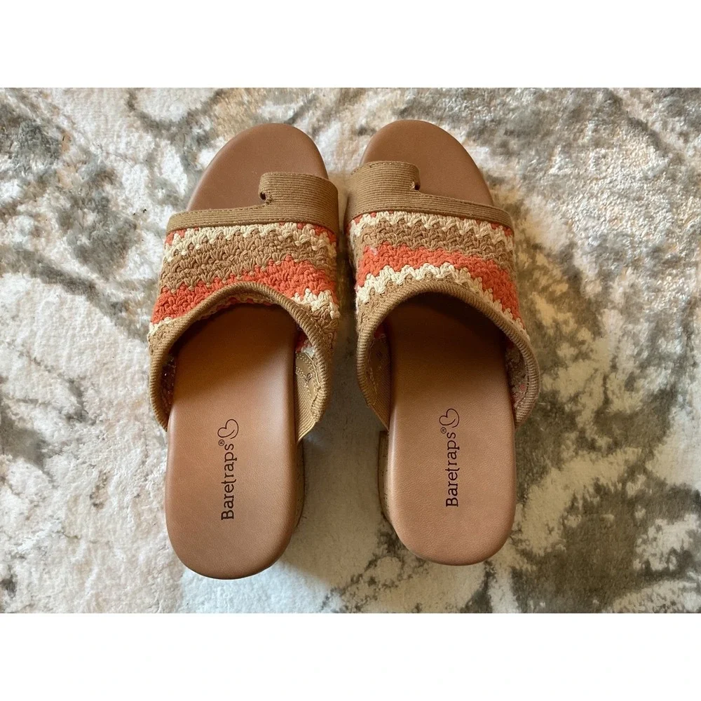 Baretraps Crochet Wedge Sandals‎ Coral White Stripe Platform Thongs Toe Size 6M